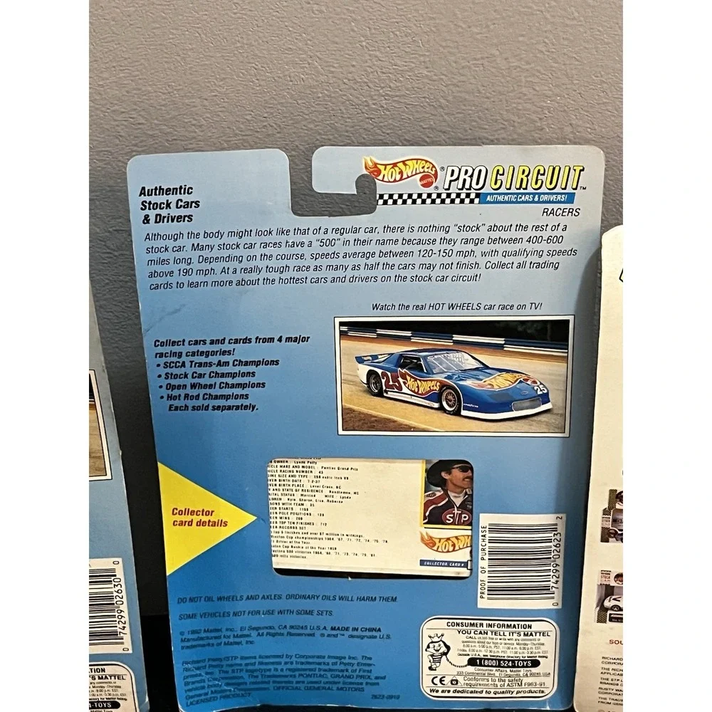 Lot Of 6 RARE‎ NASCAR Collectable Cars, 2 Hot wheels.